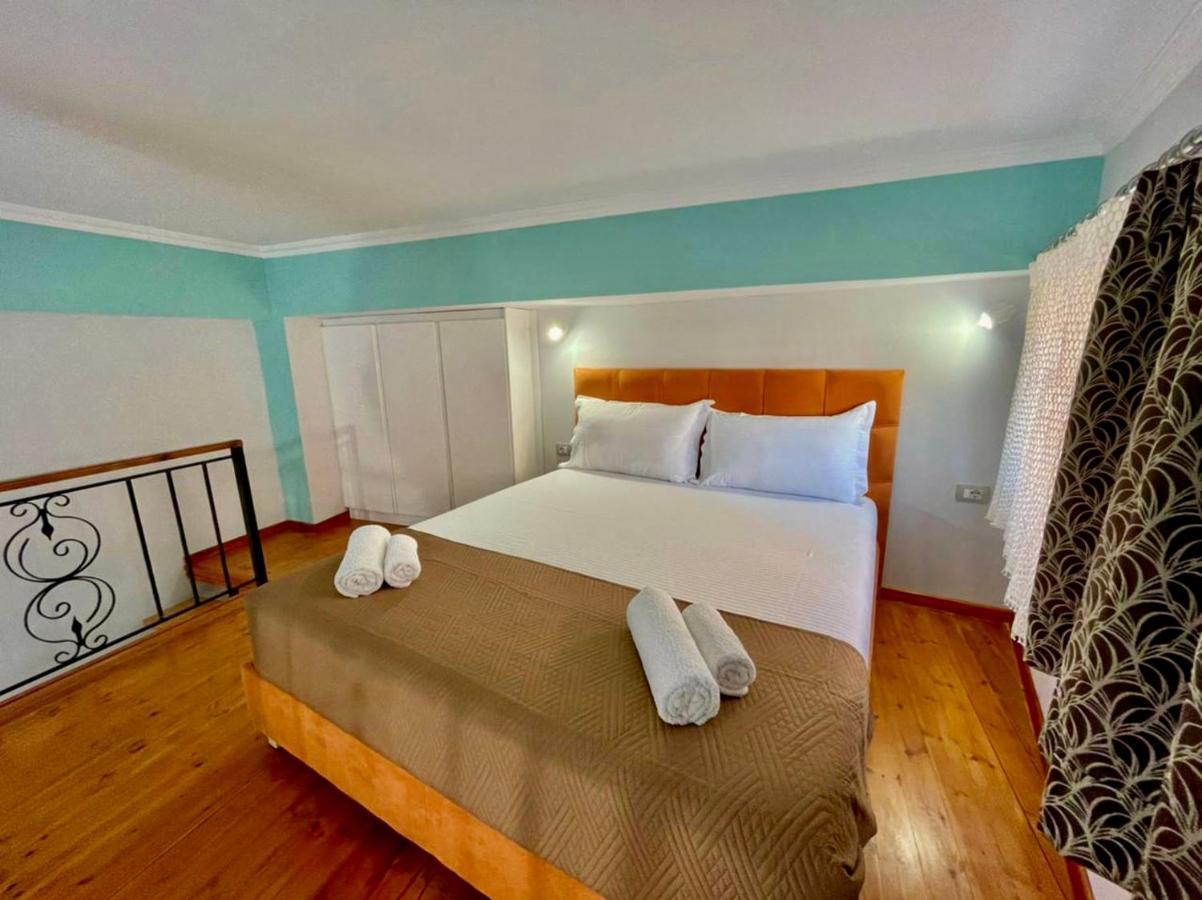 Crown Deluxe Apartments Саранда Экстерьер фото