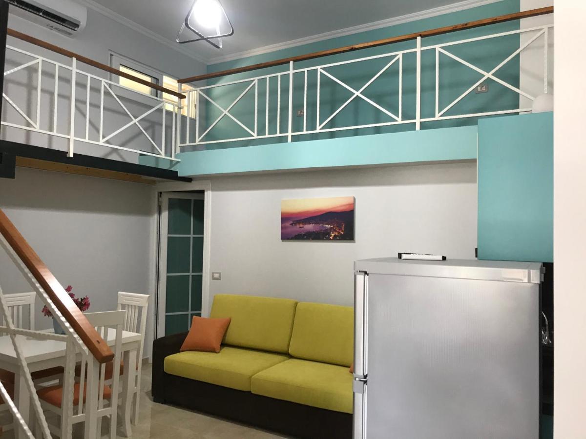 Crown Deluxe Apartments Саранда Экстерьер фото