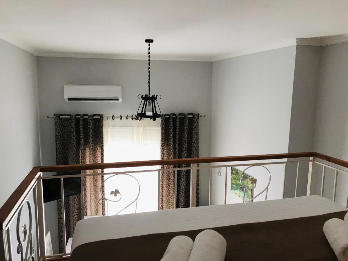 Crown Deluxe Apartments Саранда Экстерьер фото