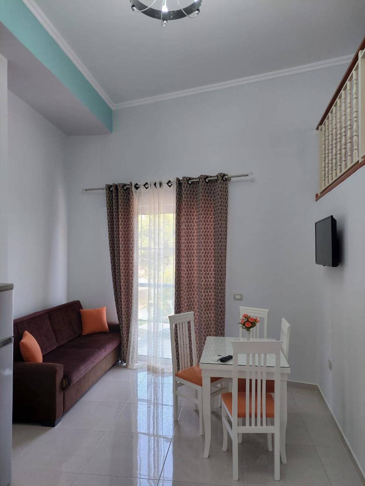 Crown Deluxe Apartments Саранда Номер фото